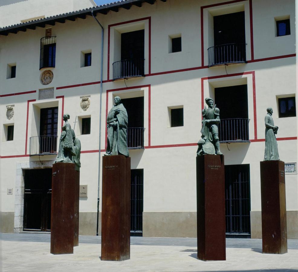 Ag Germanias Ciudad Apartment